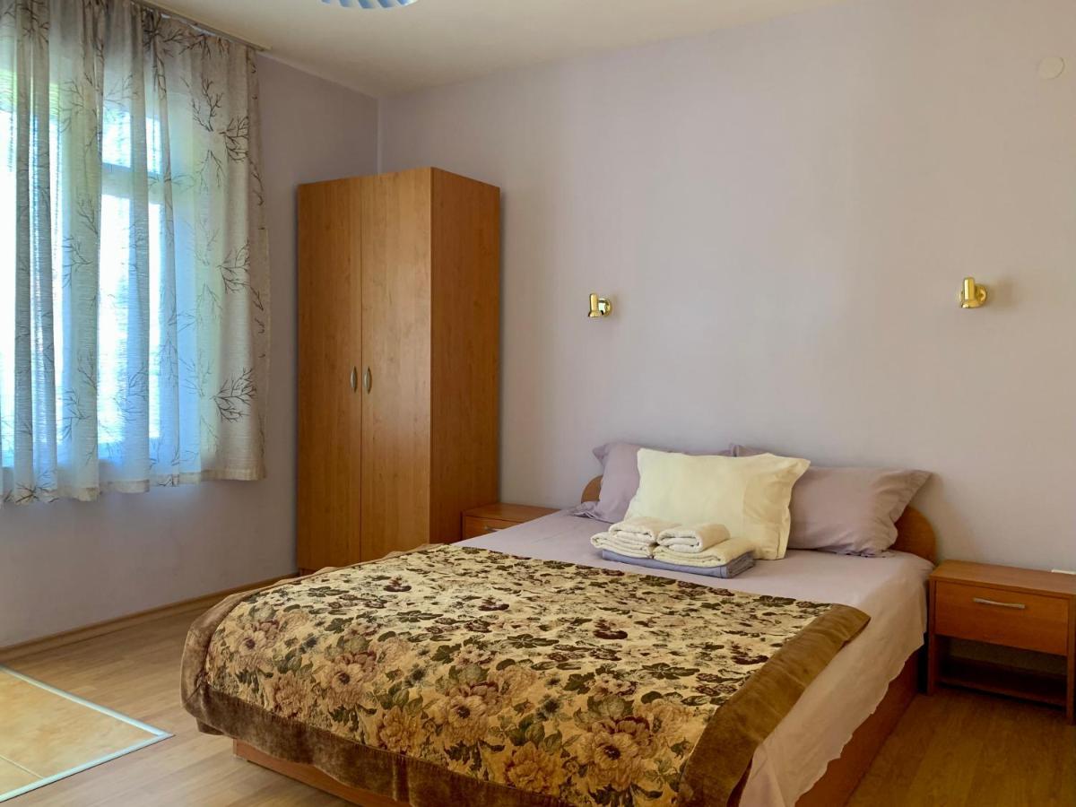 Guest House “Olesya” Обзор Екстериор снимка
