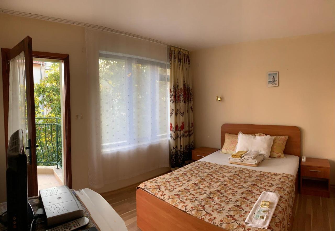 Guest House “Olesya” Обзор Екстериор снимка